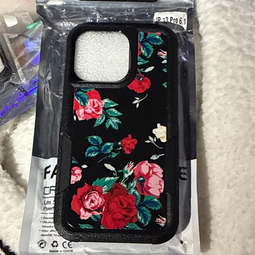 Floral Black Phone Case for iPhone 13 Pro
